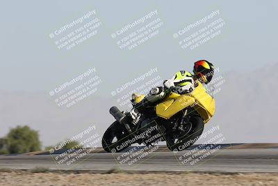 media/Dec-01-2025-Moto Forza (Mon) [[2daa91e15f]]/2-Intermediate Group/Session 2 Turn 9 Entry/